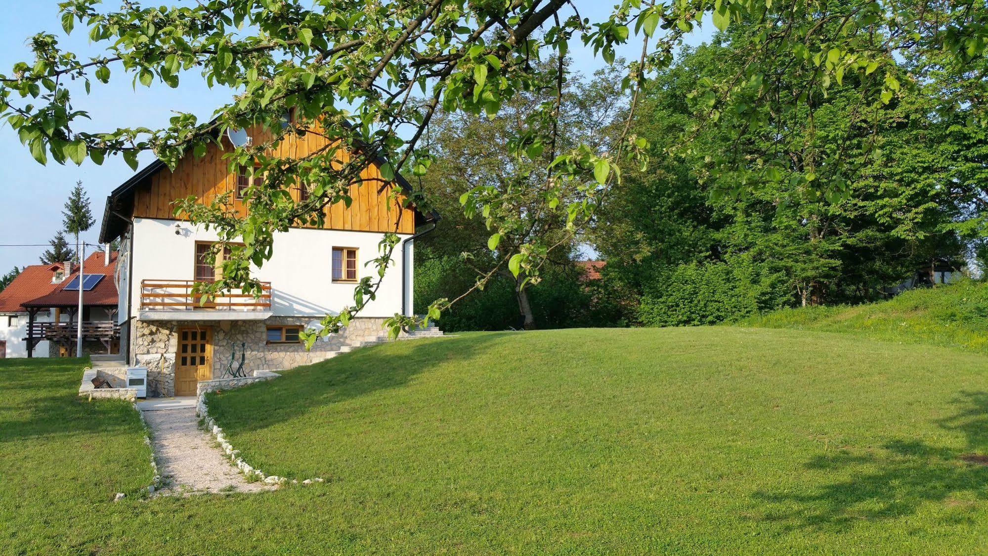 Guest House Plitvice Waterfall Plitvička Jezera Eksteriør billede